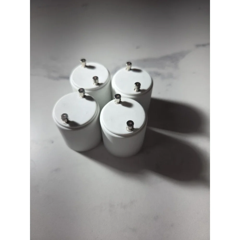 Set Of 4 GU24 To E26/E27 Light Bulb Socket Adapters